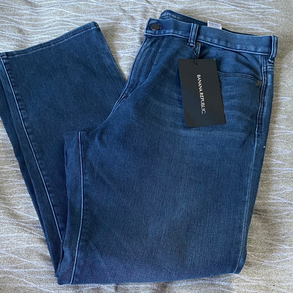 BANANA REPUBLIC men’s THE TRAVELER denim